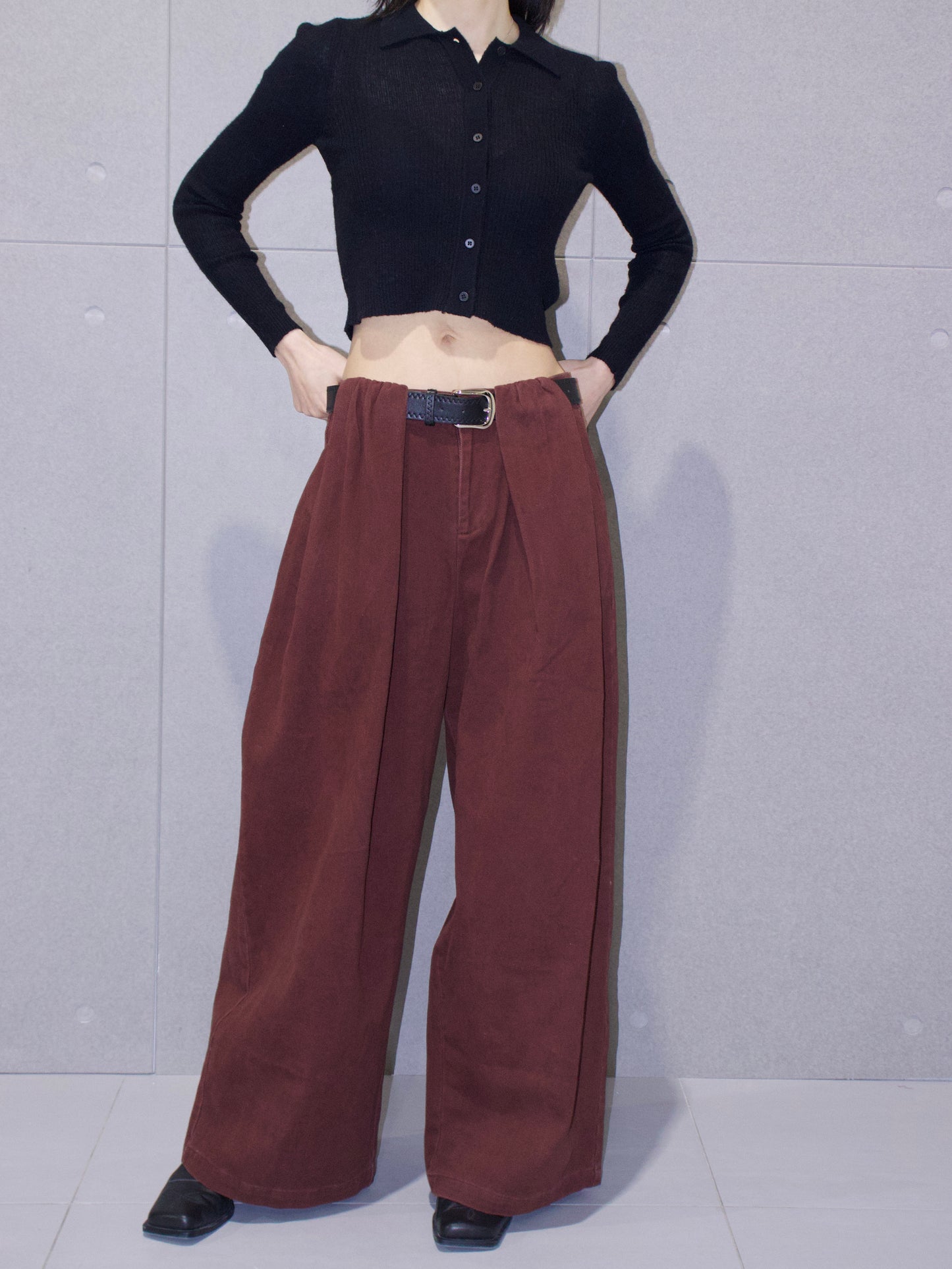 Pleated Wide Leg Jean with Belt