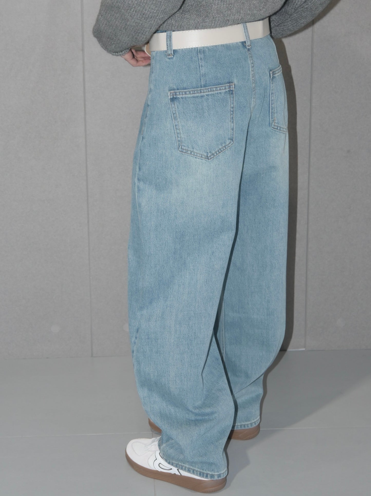 Contrast Wide Leg Jean