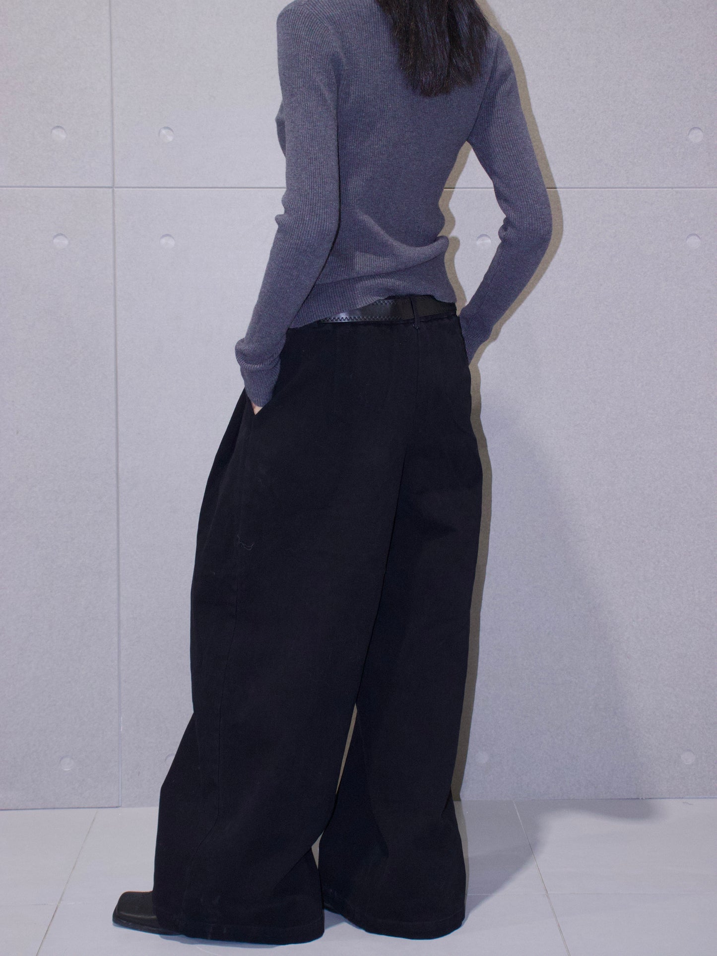 Pleated Wide Leg Jean with Belt