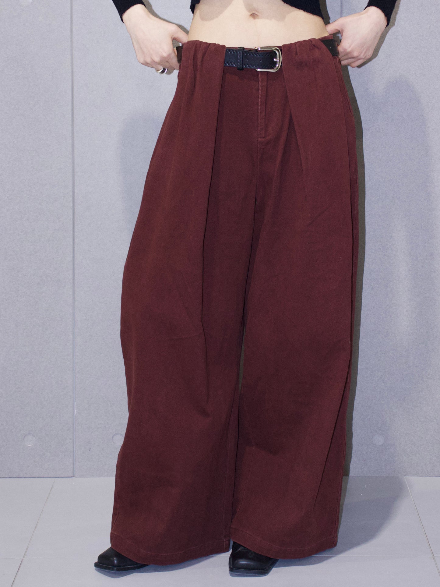 Pleated Wide Leg Jean with Belt