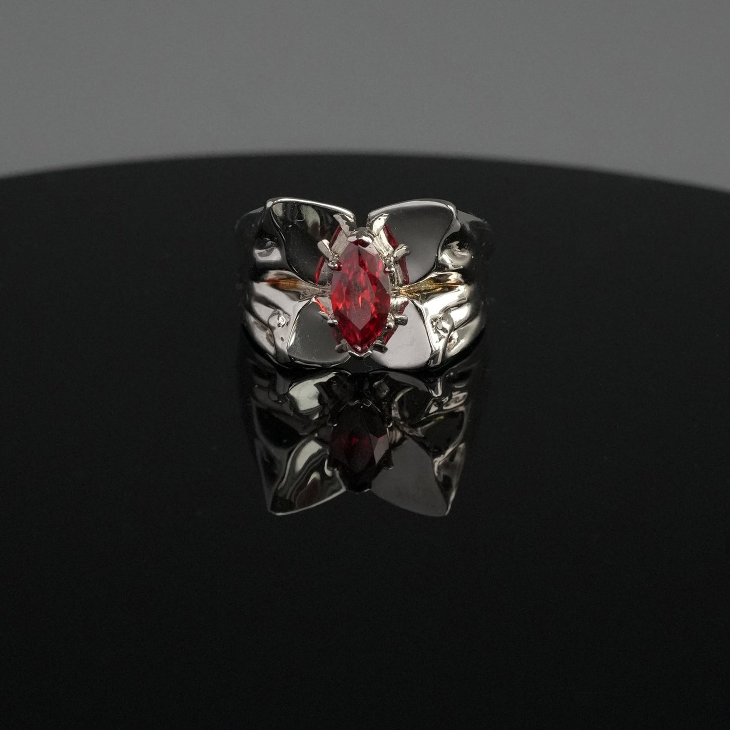 MAVERICK EDEN Butterfly Garnet Ring