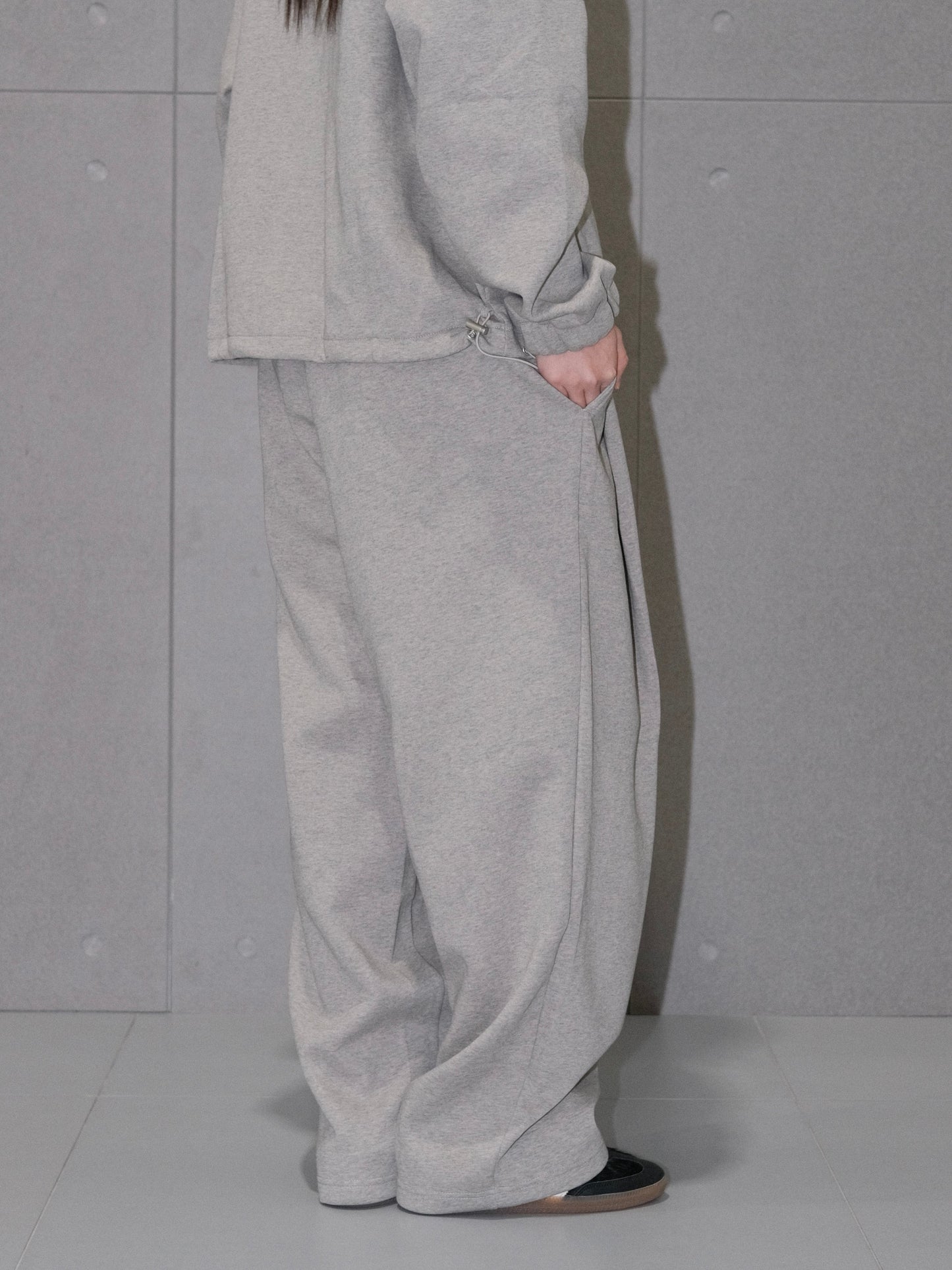 Cozy Pleated Sweatpants